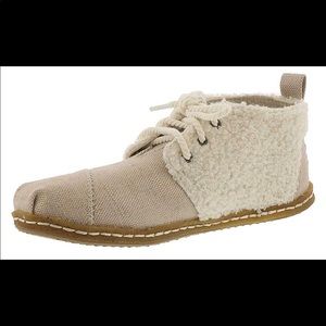 Toms Bota shoes natural canvas/faux shearling - 7